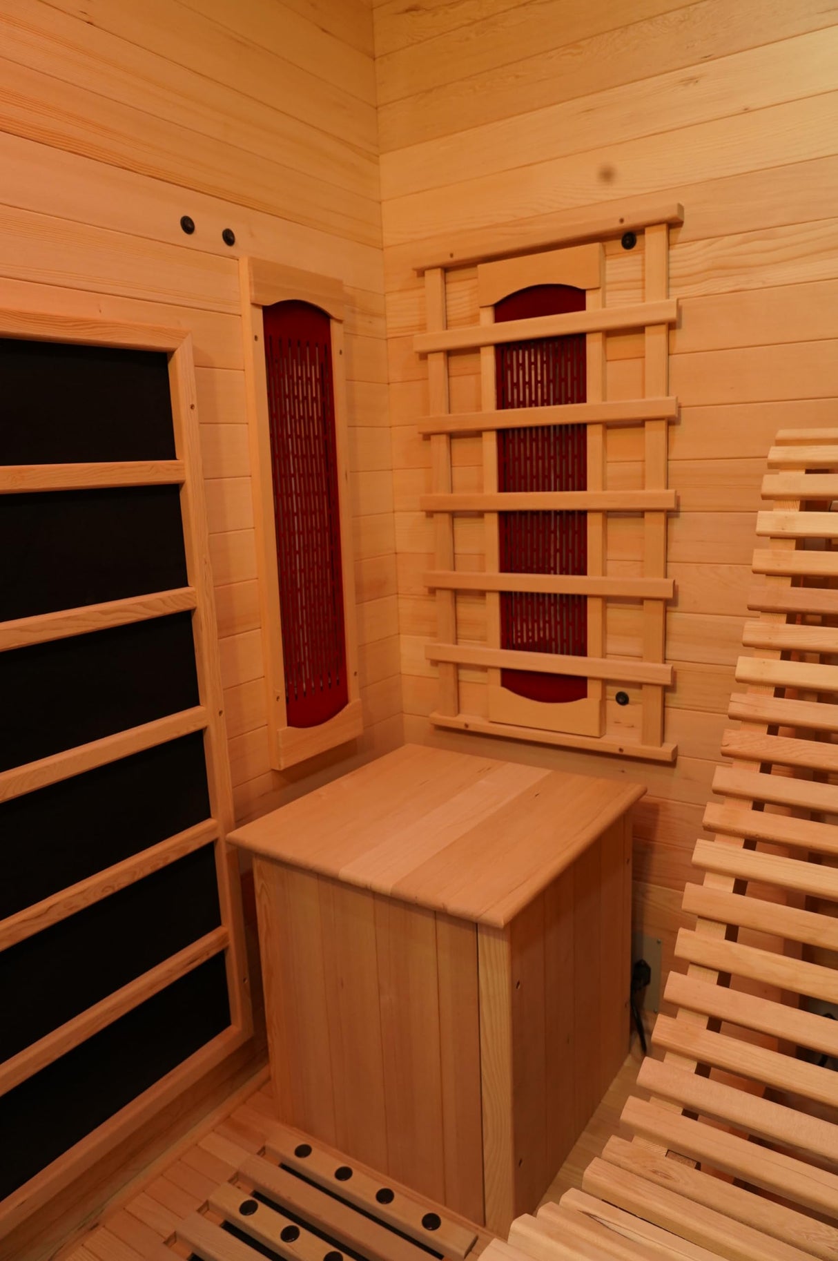 ZONEMEL Infrared 2 Person Wooden Sauna Room with Recliner, Red Cedar Luxury Indoor Sauna with 10 Heating Panels, Oxygen Bar, 3400 Watt, Full Spectrum Infrared Therapy Wood Dry Heat Sauna, 220V