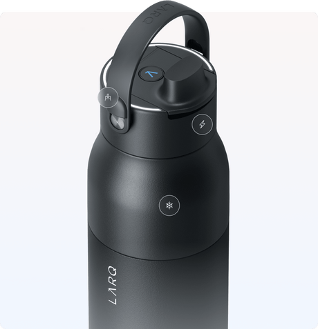 https://res.cloudinary.com/larq/image/upload/q_auto,f_auto,w_1200/v1720086066/assets/spa/v3/products/content/bottle-2-0/misc/technicals.png